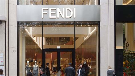 Lavorare in Fendi .